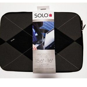 BRAND NEW Solo Sleeve Grey/Black 16 Inch Laptop